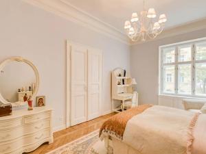 Pronájem bytu 4+kk, Praha - Vinohrady, Korunní, 132 m2