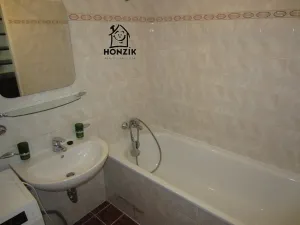 Pronájem bytu 2+kk, Praha - Jinonice, U kříže, 57 m2