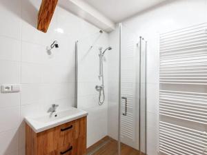 Prodej bytu 2+1, Úpice, Na Veselce, 34 m2