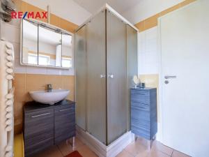 Prodej rodinného domu, Káraný, 50 m2