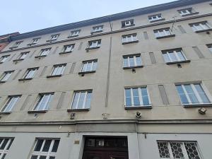 Pronájem bytu 2+kk, Praha - Nusle, 5. května, 50 m2