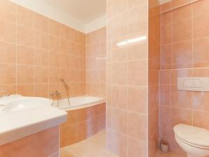 Prodej bytu 2+kk, Praha, Peroutkova, 32 m2