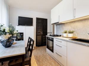 Prodej bytu 2+1, Praha - Košíře, Nad Turbovou, 60 m2