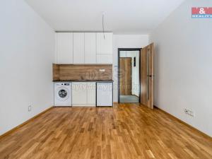 Prodej bytu 1+kk, Praha - Třebonice, U Zličína, 23 m2