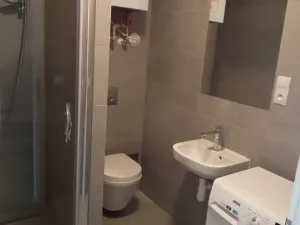 Pronájem bytu 1+kk, Praha - Karlín, Pobřežní, 25 m2