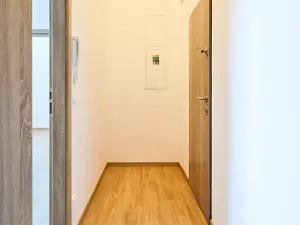 Pronájem bytu 2+kk, Český Brod, nám. Arnošta z Pardubic, 32 m2