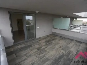Pronájem bytu 2+kk, Praha - Letňany, Frýdecká, 61 m2