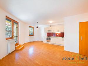Prodej bytu 2+kk, Praha - Břevnov, Šlikova, 48 m2