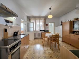 Prodej rodinného domu, Radostice, Hlavní, 207 m2