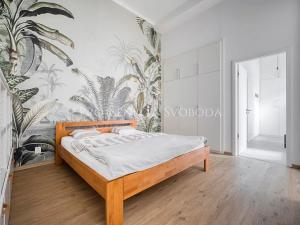 Prodej bytu 2+kk, Praha - Karlín, Prvního pluku, 63 m2
