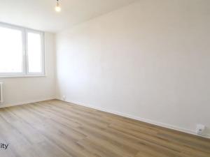 Prodej bytu 3+1, Praha - Horní Měcholupy, Livornská, 80 m2