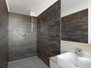Pronájem bytu 1+kk, Praha - Záběhlice, Topolová, 31 m2