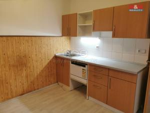 Pronájem bytu 1+kk, Dolní Kounice, nám. Míru, 25 m2