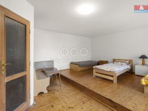 Prodej rodinného domu, Chroustovice, náměstí Josefa Haška, 185 m2