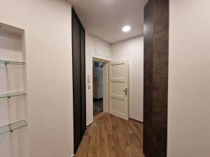 Prodej bytu 2+kk, Praha - Malá Strana, Hellichova, 58 m2