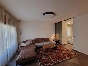 Prodej bytu 2+kk, Praha - Malá Strana, Hellichova, 58 m2