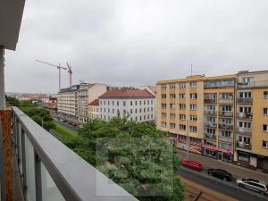 Pronájem bytu 2+1, Praha - Libeň, Sokolovská, 67 m2