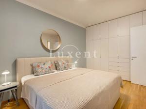 Pronájem bytu 2+kk, Praha - Holešovice, Sanderova, 62 m2