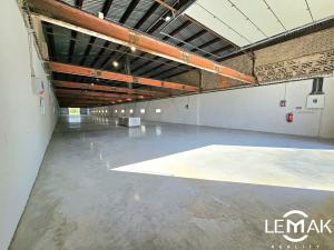 Pronájem skladu, Hněvotín, 800 m2