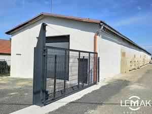 Pronájem skladu, Hněvotín, 800 m2
