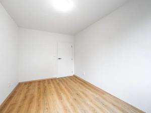 Prodej bytu 3+kk, Praha - Kobylisy, Mirovická, 74 m2