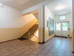 Pronájem bytu 2+kk, Praha - Prosek, Vysočanská, 48 m2