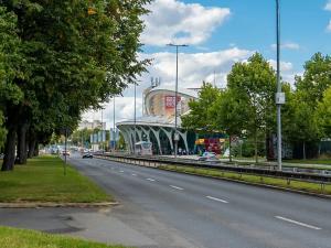Pronájem bytu 2+kk, Praha - Prosek, Vysočanská, 48 m2