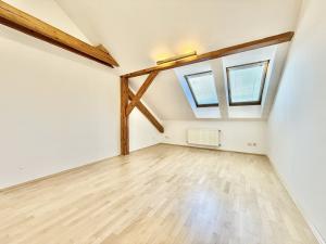 Pronájem kanceláře, Praha - Vinohrady, Mánesova, 83 m2