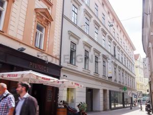 Pronájem bytu 2+kk, Brno, Jakubská, 69 m2