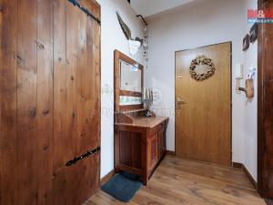 Prodej bytu 3+1, Karlovy Vary - Rybáře, Šmeralova, 92 m2