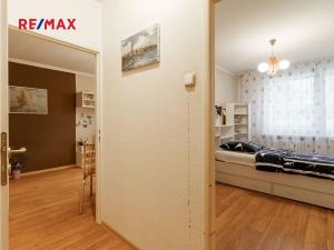 Prodej bytu 2+kk, Praha - Háje, Plickova, 43 m2