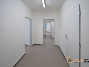 Pronájem kanceláře, Vrchlabí, Horská, 206 m2
