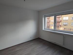 Pronájem bytu 2+kk, Strakonice - Strakonice II, Bezděkovská, 64 m2