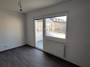 Pronájem bytu 2+kk, Strakonice - Strakonice II, Bezděkovská, 63 m2