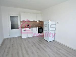 Pronájem bytu 1+kk, Praha - Kobylisy, Kyselova, 25 m2