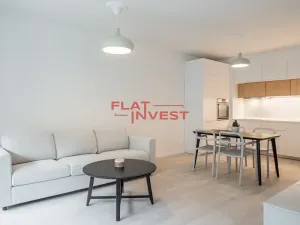 Pronájem bytu 2+kk, Praha - Karlín, U Mlýnského kanálu, 56 m2