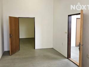 Pronájem kanceláře, Tábor, Světlogorská, 27 m2