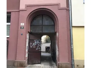 Pronájem garáže, Brno, Staňkova, 21 m2
