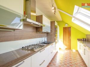 Prodej rodinného domu, Pustá Polom, Na Záhumení, 230 m2