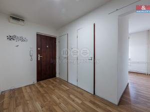 Prodej bytu 2+1, Rotava, Sídliště, 56 m2