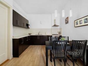 Prodej bytu 2+1, Brno, Cihlářská, 80 m2