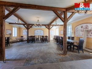 Prodej rodinného domu, Mlečice, 500 m2