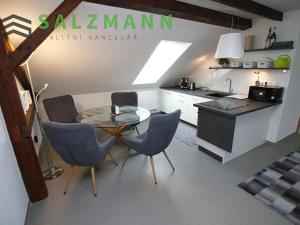 Prodej rodinného domu, Horšovský Týn, 320 m2