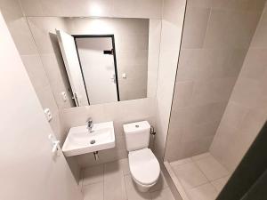 Pronájem bytu 1+kk, Praha - Radotín, Vrážská, 26 m2