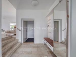 Prodej vily, Křižanov, Benešovo náměstí, 530 m2