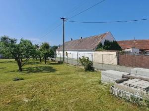 Prodej rodinného domu, Kalenice, 250 m2