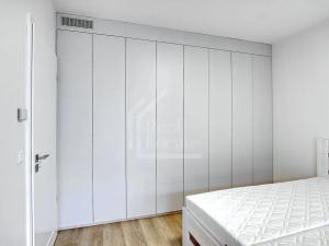 Pronájem bytu 2+kk, Praha - Strašnice, Na palouku, 47 m2