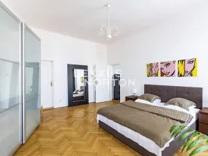 Pronájem bytu 4+1, Praha - Nové Město, Biskupská, 132 m2