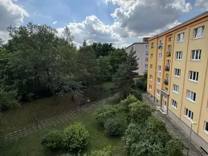Pronájem bytu 2+1, Praha - Strašnice, Krupská, 50 m2