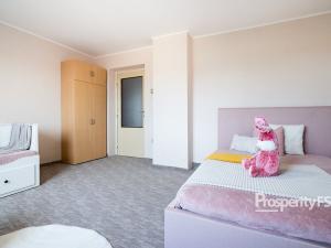 Prodej rodinného domu, Hořešovičky, 256 m2